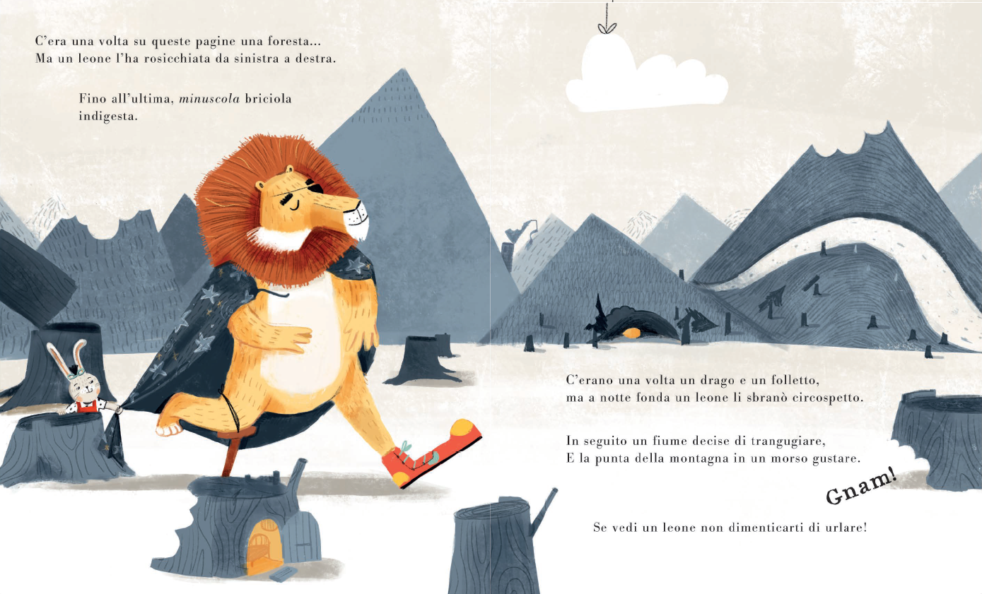 Il leone, protagonista della storia, è tirato per il mantello dal coniglietto co-protagonista.